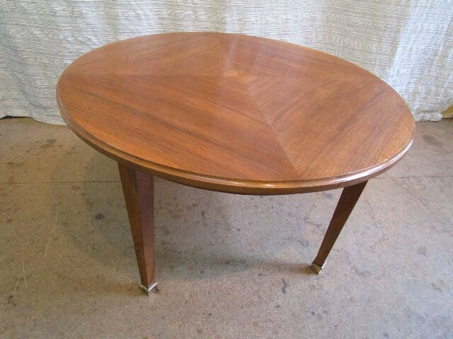 Table basse ronde en noyer